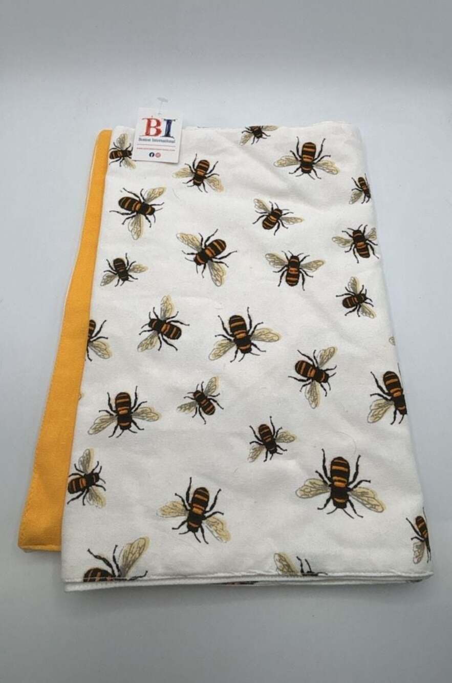 Boston International Bee Print Cotton Table Runner
